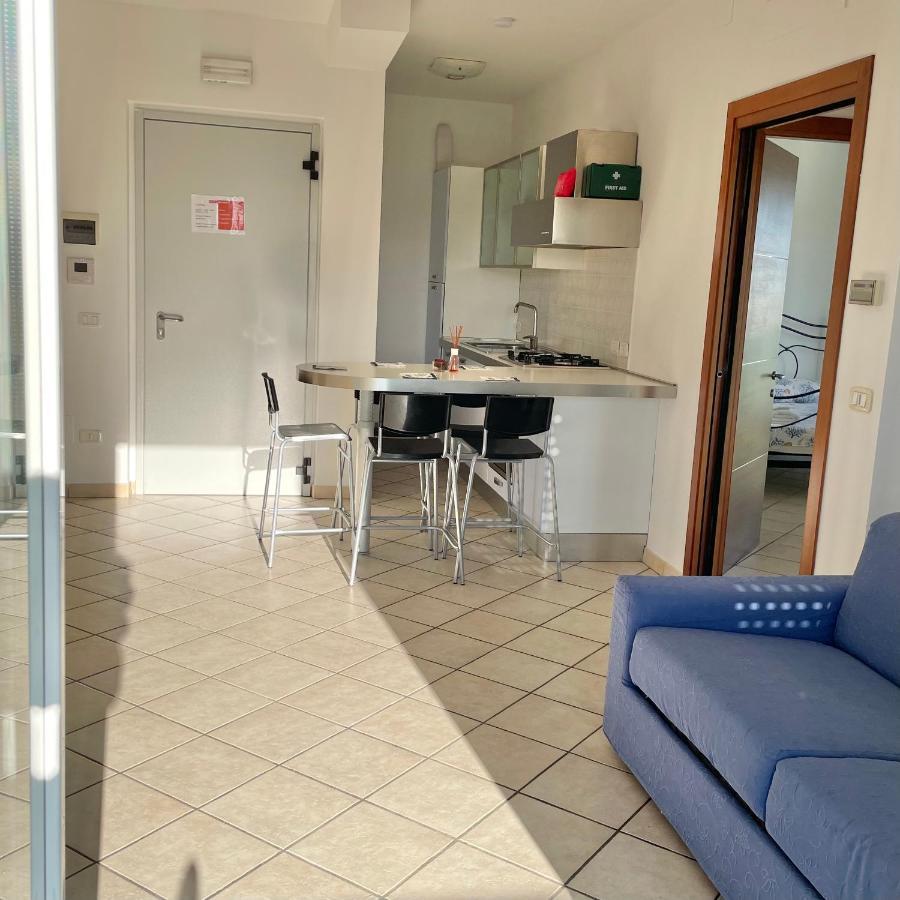 Ferienwohnung Oltre L'Orizzonte Fermo Exterior foto